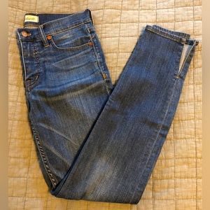 SOLD- Madewell 9” highrise skinny ankle jeans
